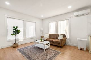 102 S  Lockwood Dr #ID1609779P, Houston, TX 77011