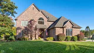 1330 Woodpond Rdbt, Carmel, IN 46033