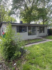 1314 Saint Raphael St, Cahokia, IL 62206