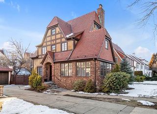 93 Groton St, Forest Hills Gardens, NY 11375
