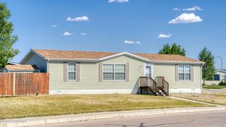 1204 Meadow Rose Ave, Gillette, WY 82716