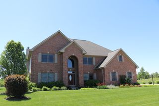 17419 Granite Dr, Marengo, IL 60152