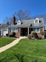 1598 Benedict Place, Baldwin, NY 11510
