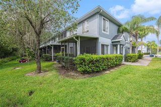 18117 Paradise Point Dr, Tampa, FL 33647