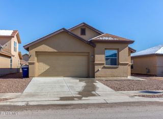 2412 Escape Point St, El Paso, TX 79938