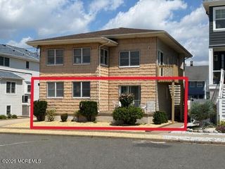 15 Philadelphia Avenue #Lower Front, Lavallette, NJ 08735