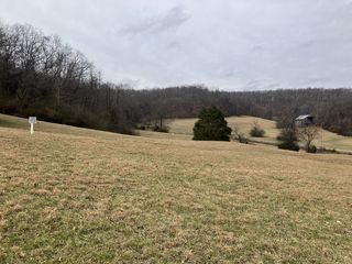 13 Booker Ridge Rd #13, Mount Pleasant, TN 38474