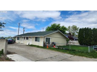 310 NW 13th St, Hermiston, OR 97838
