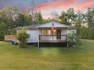 2255 S  Tree Tower Rd, Sandgap, KY 40481