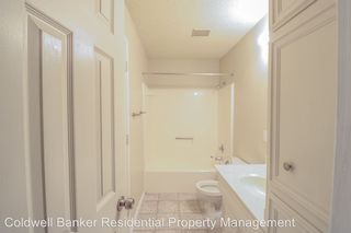 5549 93rd St, Lubbock, TX 79424