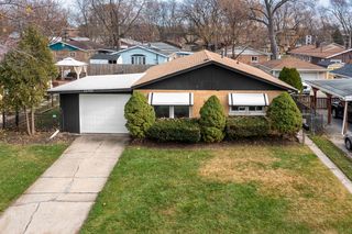11735 S  Keeler Ave, Chicago, IL 60803