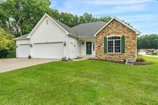 2269 Impalla Dr, Niles, MI 49120