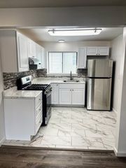 359 Dale St #c1dbc73d4, Chicopee, MA 01013