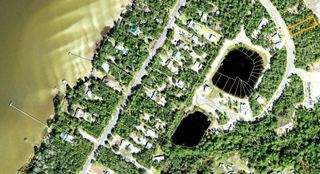 135 Lakes On The Bluff Dr, Eastpoint, FL 32328