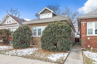 7612 S Clyde Ave, Chicago, IL 60649