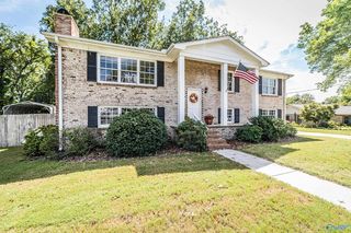 7809 Lent Dr SW, Huntsville, AL 35802
