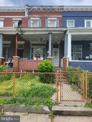 2036 N  Washington St, Baltimore, MD 21213