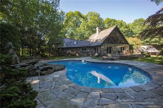 40 Looking Glass Hill Rd, Bantam, CT 06750