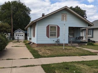 137 N  Columbia Ave, Salina, KS 67401