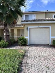 9115 Chambers St #1, Fort Lauderdale, FL 33321