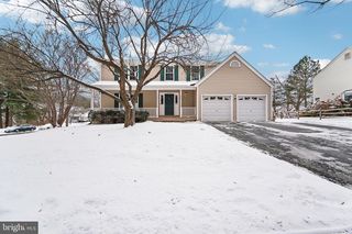 9600 Bush Hill Ter, Gaithersburg, MD 20882