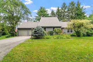 26 Searle St, Georgetown, MA 01833