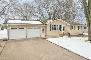 1010 Farmer Ave, Tomah, WI 54660