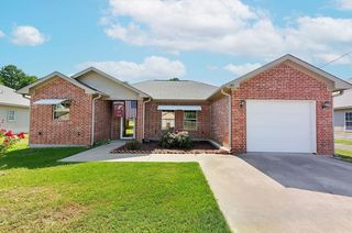 145 Tupelo St, Pittsburg, TX 75686