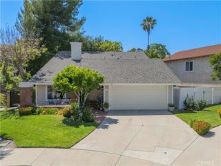25477 Via Alcira, Santa Clarita, CA 91355