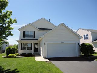 1319 Roth Dr, Joliet, IL 60431