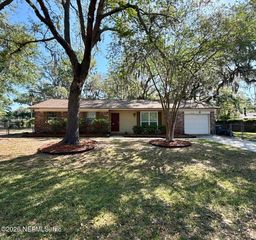 12637 Condor Dr, Jacksonville, FL 32223