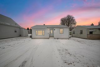 813 Sherman St, Logansport, IN 46947