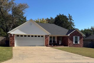 88 N  Hills Dr, Greenbrier, AR 72058