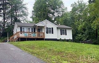 208 West Rd, Altavista, VA 24517