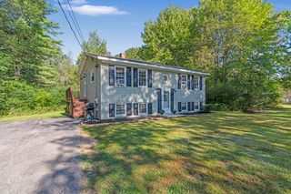 29 Burnham Road, Gorham, ME 04038