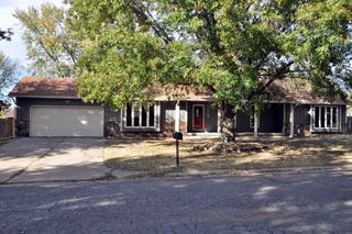 4 Frontier Ln, Rose Hill, KS 67133