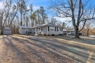 45 Gail St #A, Springfield, MA 01108
