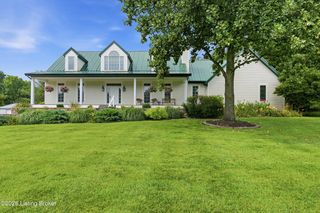 1203 E  Moody Ln, Crestwood, KY 40014