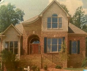 1164 Hibiscus Dr, Birmingham, AL 35226