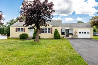 100 Concord Circle, Wethersfield, CT 06109