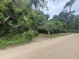 1327 N  And South Rd, Charleston, SC 29412