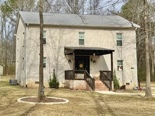 1555 Scott St NW, Cullman, AL 35055