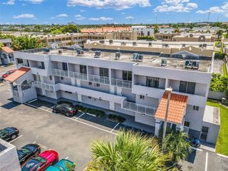 2670 W  76th St #101, Hialeah, FL 33016