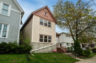 305 E  Clarence St #A, Milwaukee, WI 53207