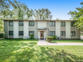 209 Park St #215-203, Chelsea, MI 48118