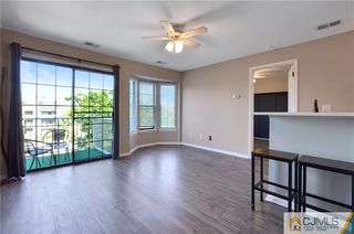 17 Lear Ct #17, East Brunswick, NJ 08816