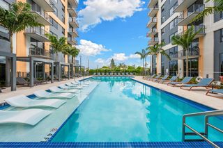 3830 NW 11th St #3-803, Miami, FL 33126