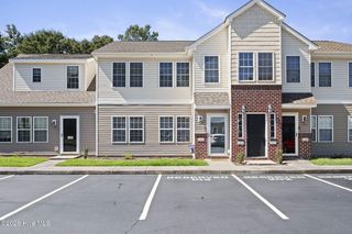 4513 Country Club Road #F102, Morehead City, NC 28557