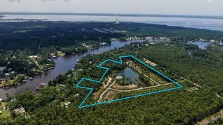 Marnie St, Freeport, FL 32439