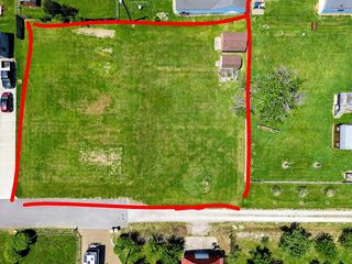139 Garden Ln, Henderson, KY 42420